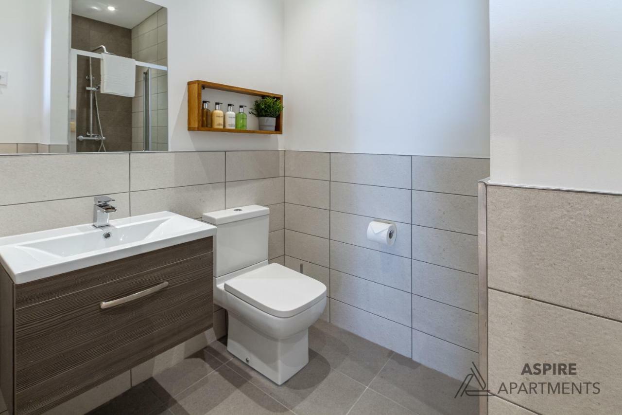 Elmire House Hotel Нюкасъл ъпон Тайн Екстериор снимка