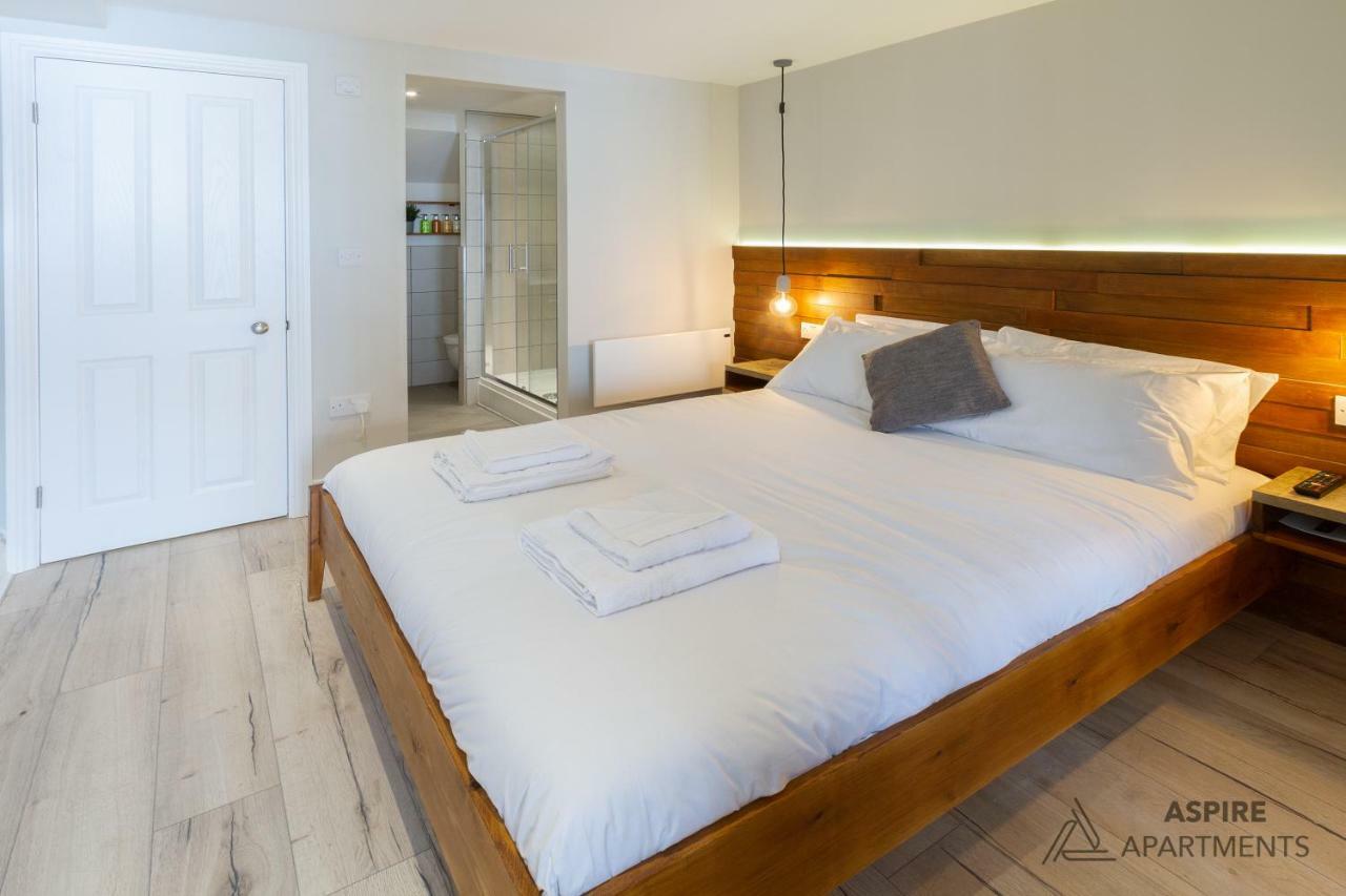 Elmire House Hotel Нюкасъл ъпон Тайн Екстериор снимка